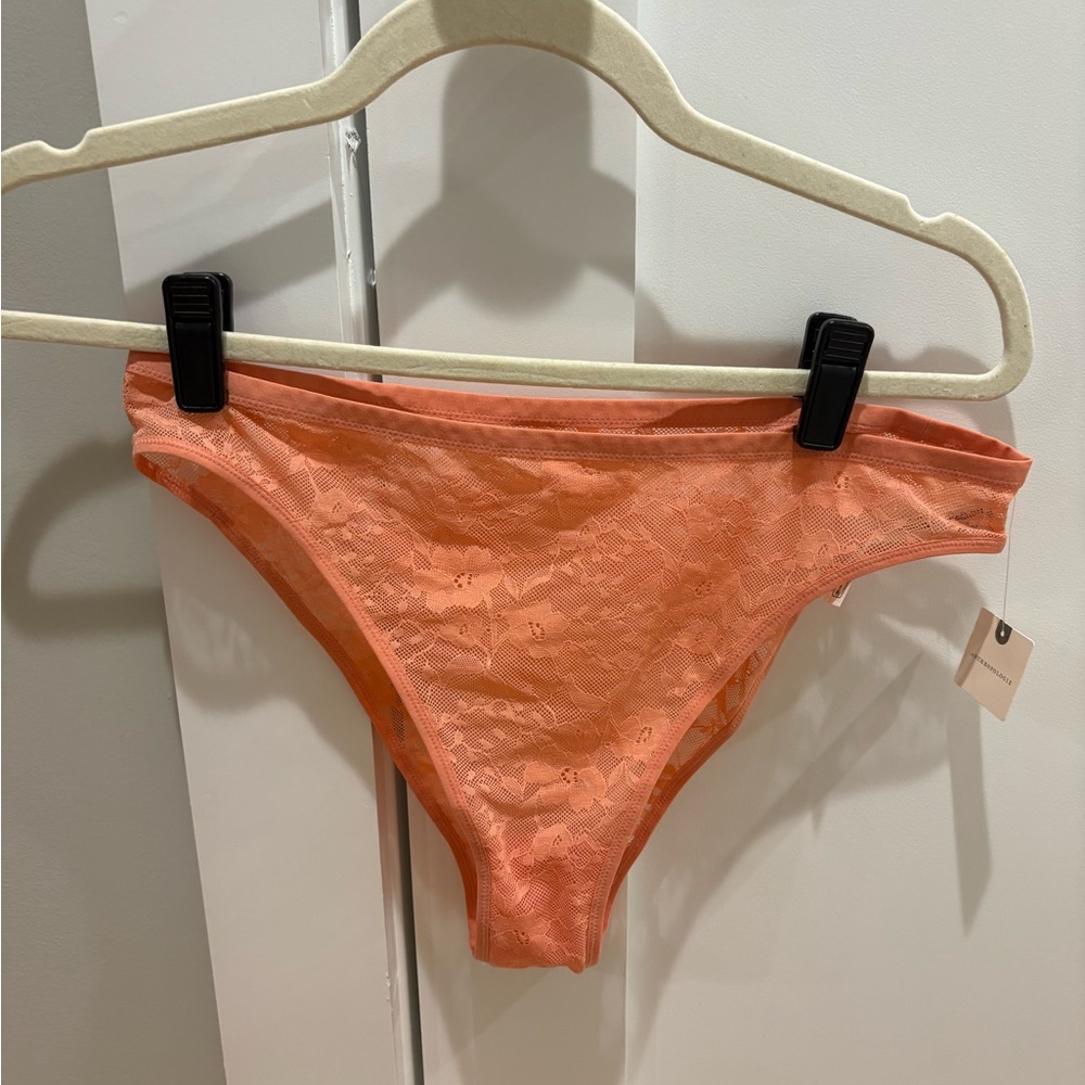 New Anthropologie Coral Lace Bikini Bottoms size medium